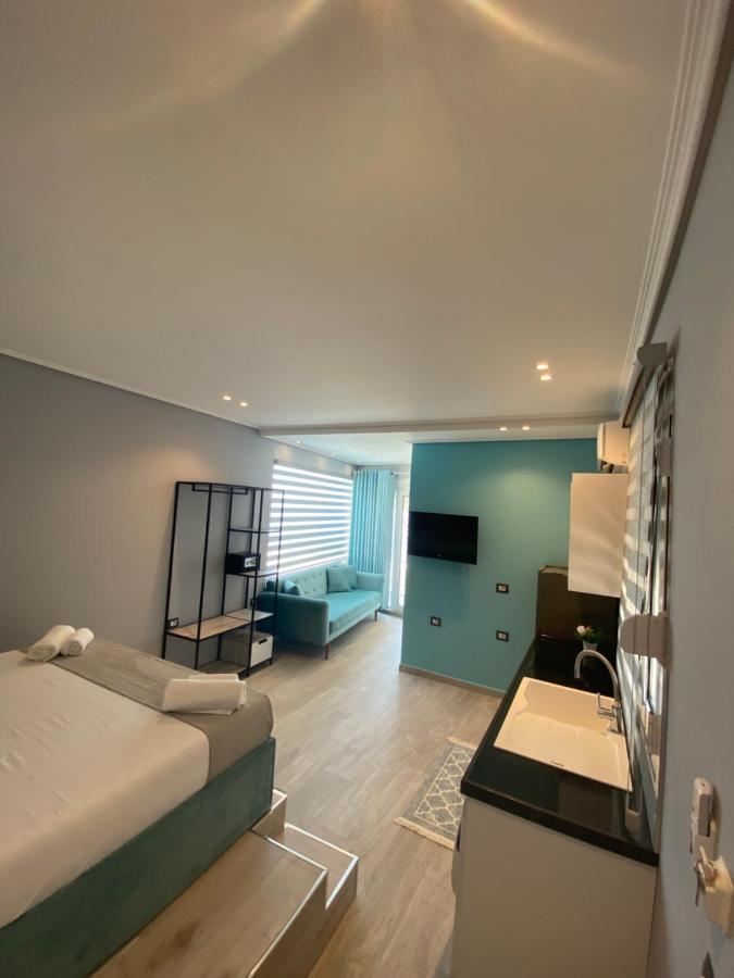 Crown Apartment Sarande Exterior photo