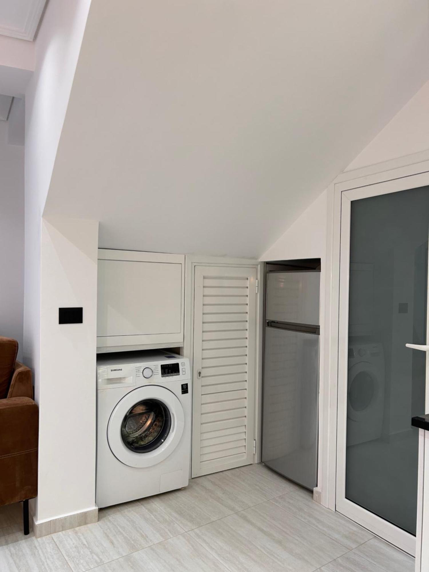 Crown Apartment Sarande Exterior photo